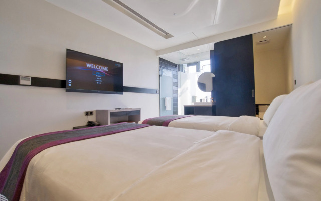 Royal Roi Hotel
