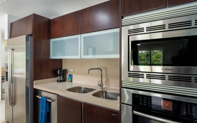 Z Casa Gardenia 2 Bedroom Condo by Redawning