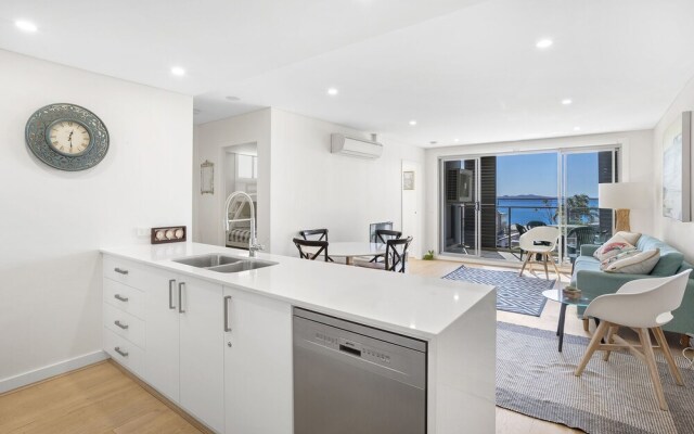 The Shoal Apartments, Unit 310