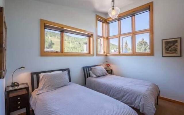 Mill Creek Court Condos Just 100 yards from Gondola by RedAwning