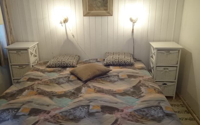 Yli-Kaitalan Lomamökit