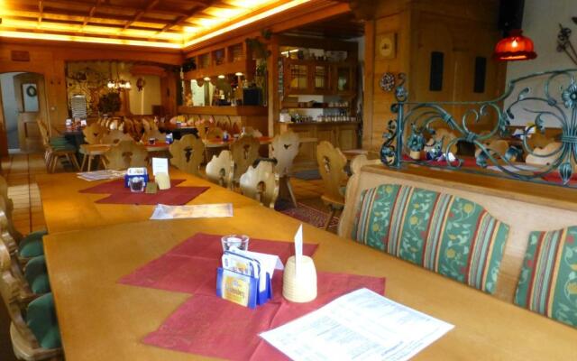 Gasthaus Backhof-Helmle