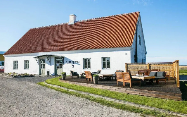 Ungru Guesthouse and Restaurant
