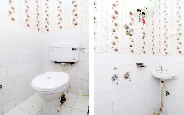Temple City Guest House by OYO Rooms