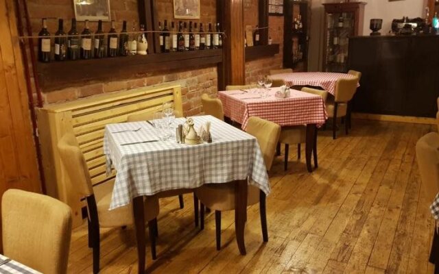 Nonna Mia Hotel
