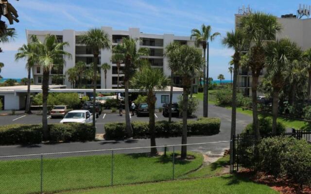 Ocean Village Club H21