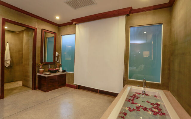 The Moon Residence & Spa