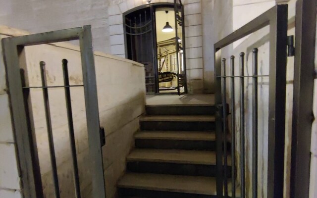 3 Bedroom Apartment Of 200 Square M With Terrace