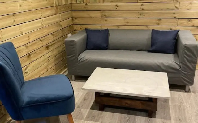 Seaside 1 Bedroom Carbon Neutral Apartment in Brighton