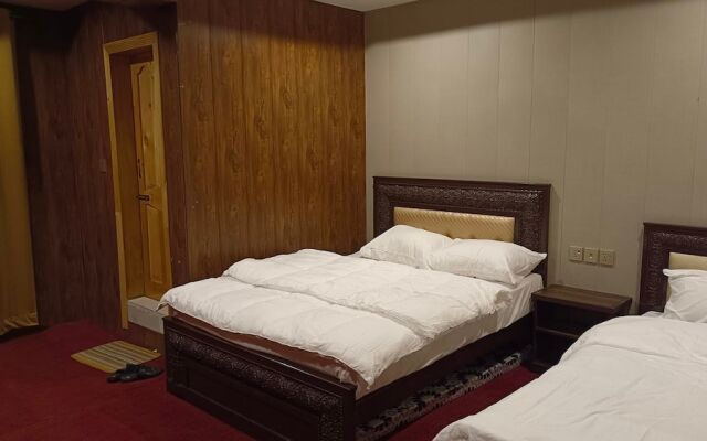 Darwesh Hotel Hunza