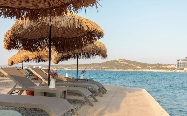 Cumbalıca Beach Hotel