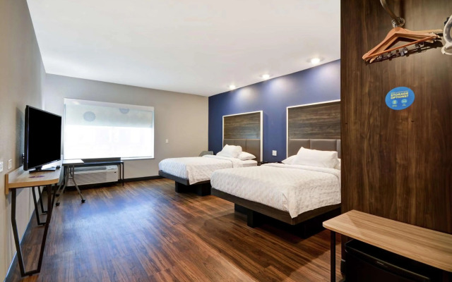 Tru by Hilton Sumter