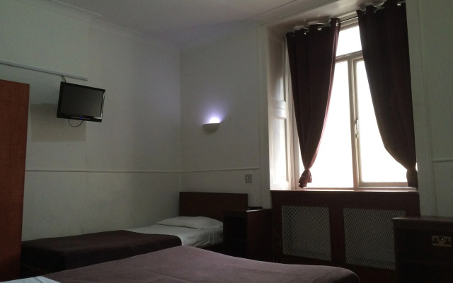London Continental Hotel