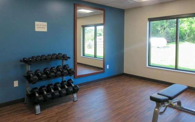 Comfort Inn & Suites