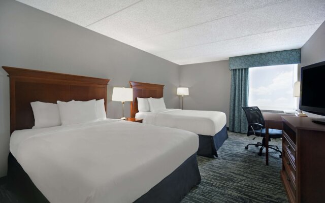 Spark by Hilton Rochester University Area