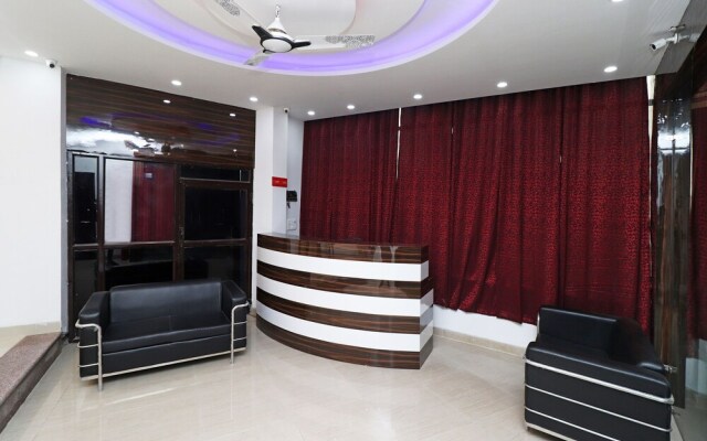 SPOT ON 37815 Stay N Style