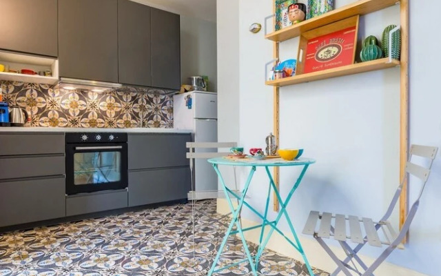 Donna Costanza - Stylish and Panoramic Flat