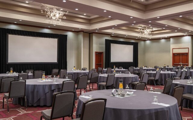 Renaissance Dallas Richardson Hotel