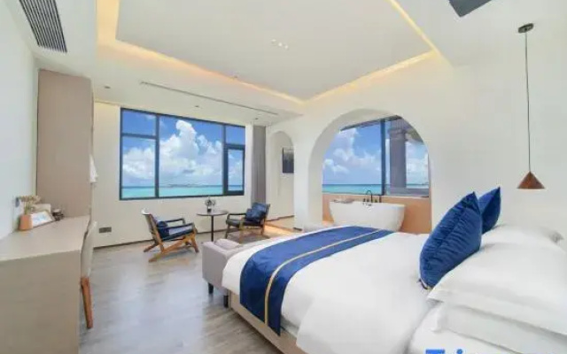 Sea rhyme Mountain House Hotel (Zhuhai Jinwan Airport Branch)