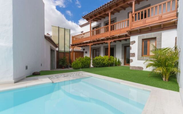 Casa Rural Con Piscina Privada En Santa Lucia