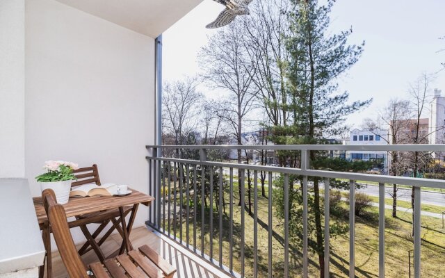 Apartment Obopolna Krakow by Renters