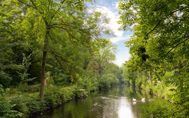 The Originals Boutique, Hôtel Auberge du Forgeron, Lille Sud