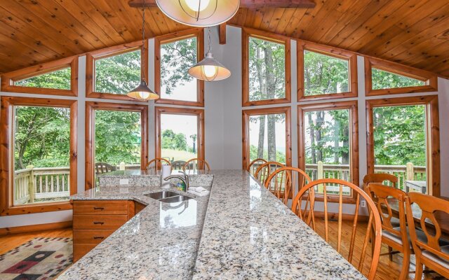 One Ski Hill 5 Bedroom House