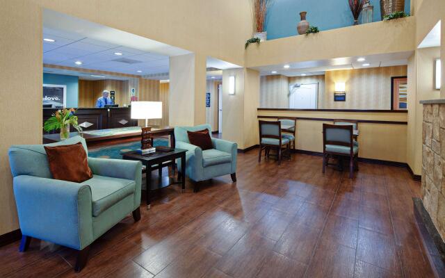 Hampton Inn & Suites Agoura Hills