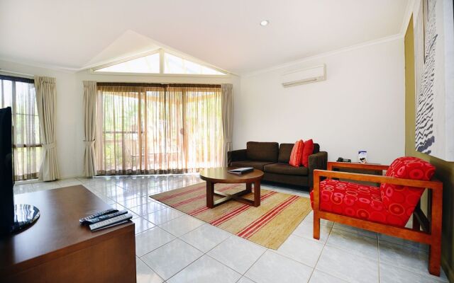 Diggers Beach Villa at Aanuka Resort