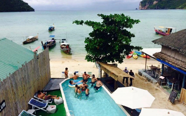 The Beacha Club