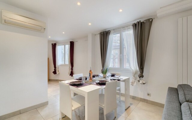 4-room Apartment at the Crossroads Marseille Life