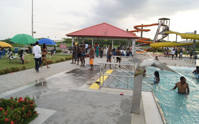 Tinapa Lakeside Hotel
