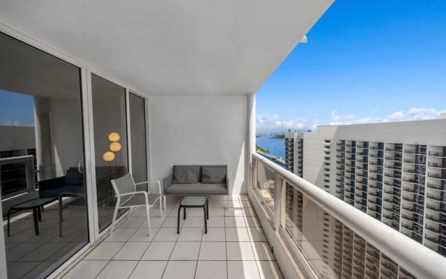 Sun Style Space 3BR Grand