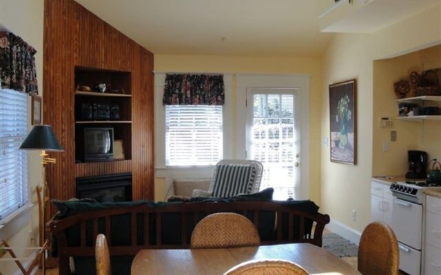 Sugar Magnolia Bed & Breakfast