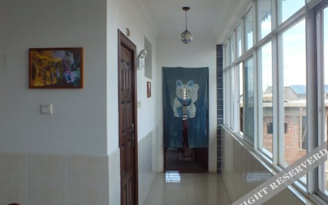 Zuji Youth Hostel
