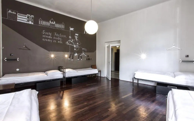 Sophie's Hostel