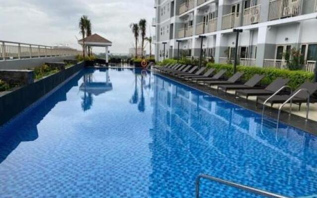 Smdc Breeze Residences