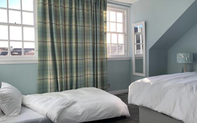 Heart of the Old Town 2 Bedroom Luxury Apartment