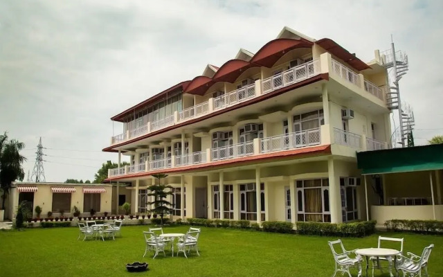 Skyview Holiday Home
