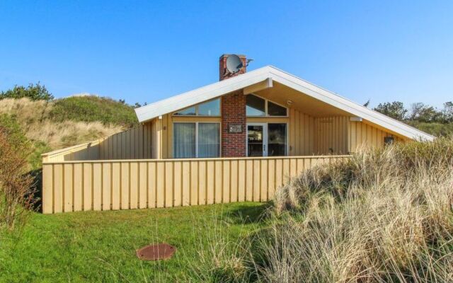 "Ahnandia" - 450m from the sea in NW Jutland