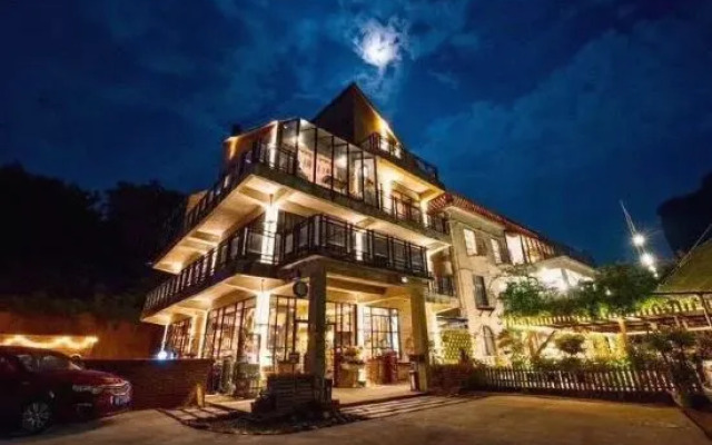 Wuyou Tongjin Mountain Inn