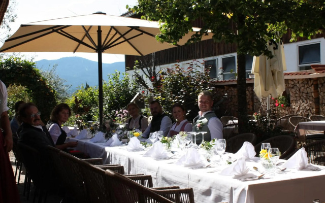 Landhotel und Gasthof Zur Post