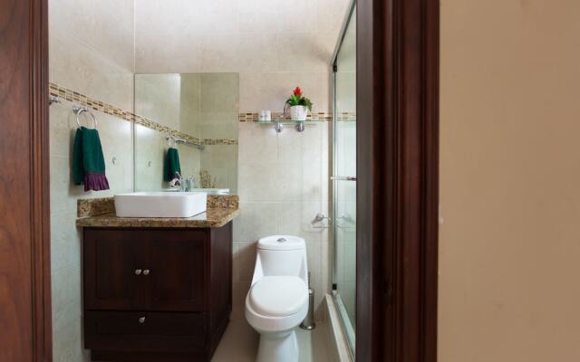New Kingston Guest Apartment at Inglaterra I
