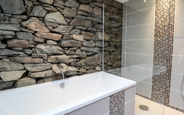 Ty'n-y-ffynnon Cottage