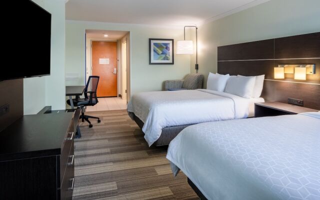 Holiday Inn Express Coventry S - West Warwick Area