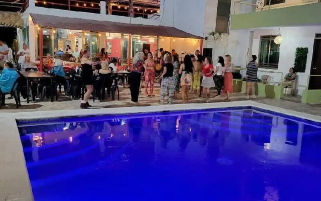 Pelican Inn at Las Dunas Chelem Hotel