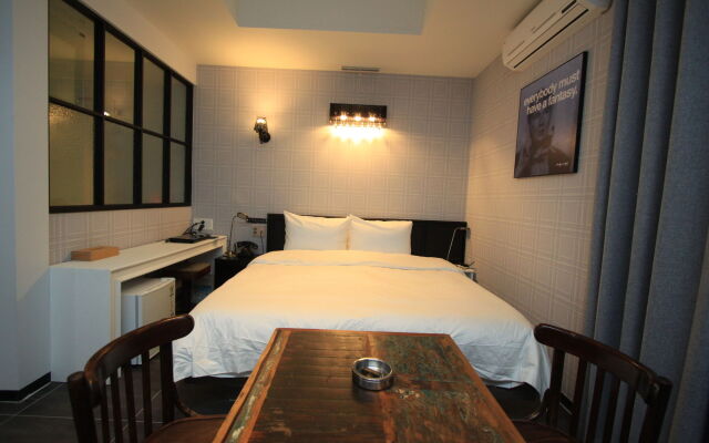 Praha Boutique Hotel