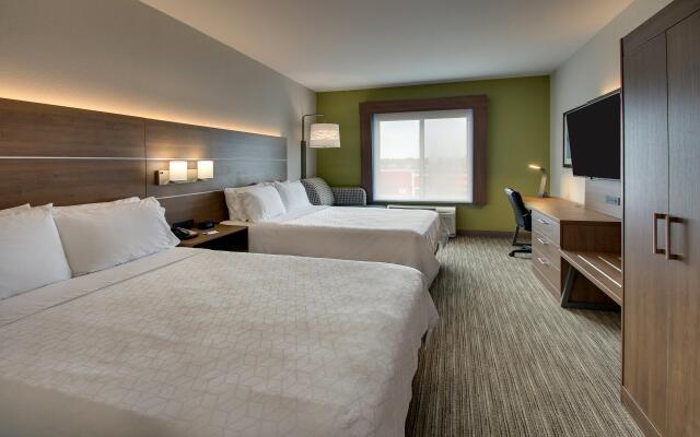 Holiday Inn Express & Suites Waukegan by IHG