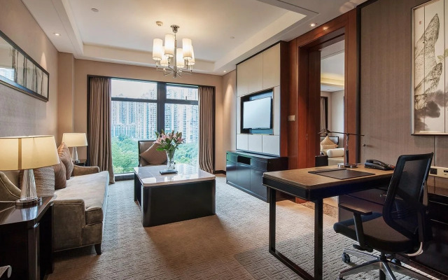 Howard Johnson by Wyndham Jinyi Hotel Chongqing