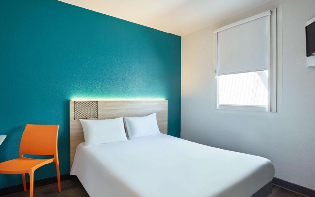 hotelF1 Antibes Sophia Antipolis